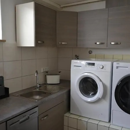 Apartment Monteurenwohnung Im Untergeschoss Mit Tageslicht