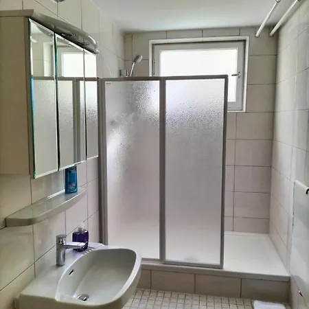 Apartment Monteurenwohnung Im Untergeschoss Mit Tageslicht